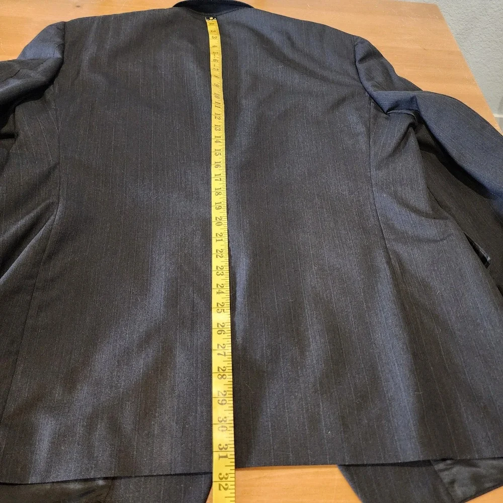 Hart Schaffner Marx 2pc Business Suit Pinstripe 44R Gray Wool Professional VTG